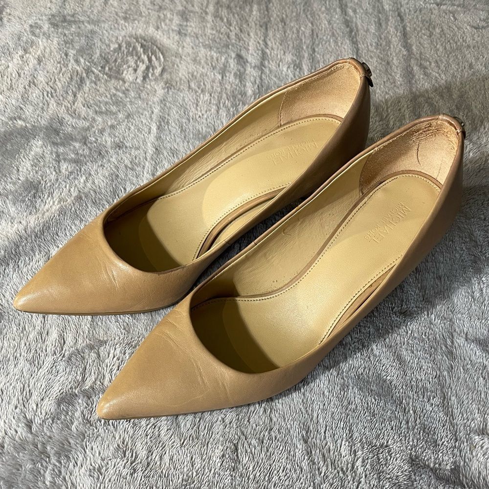 Micheal Micheal Kors Alina flex women’s pumps. Size 6M